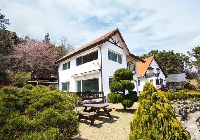 Namhea German Village Beethoven House Dış mekan fotoğraf